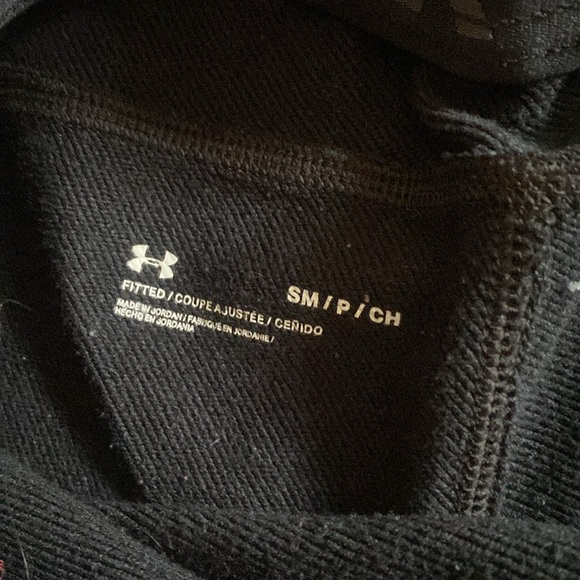 Under Armour shorts - Picture 2 of 2